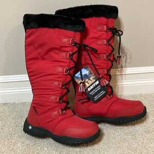 NWT Baffin Eska Red Waterproof Black Faux Fur Trim Boots Size 6 36